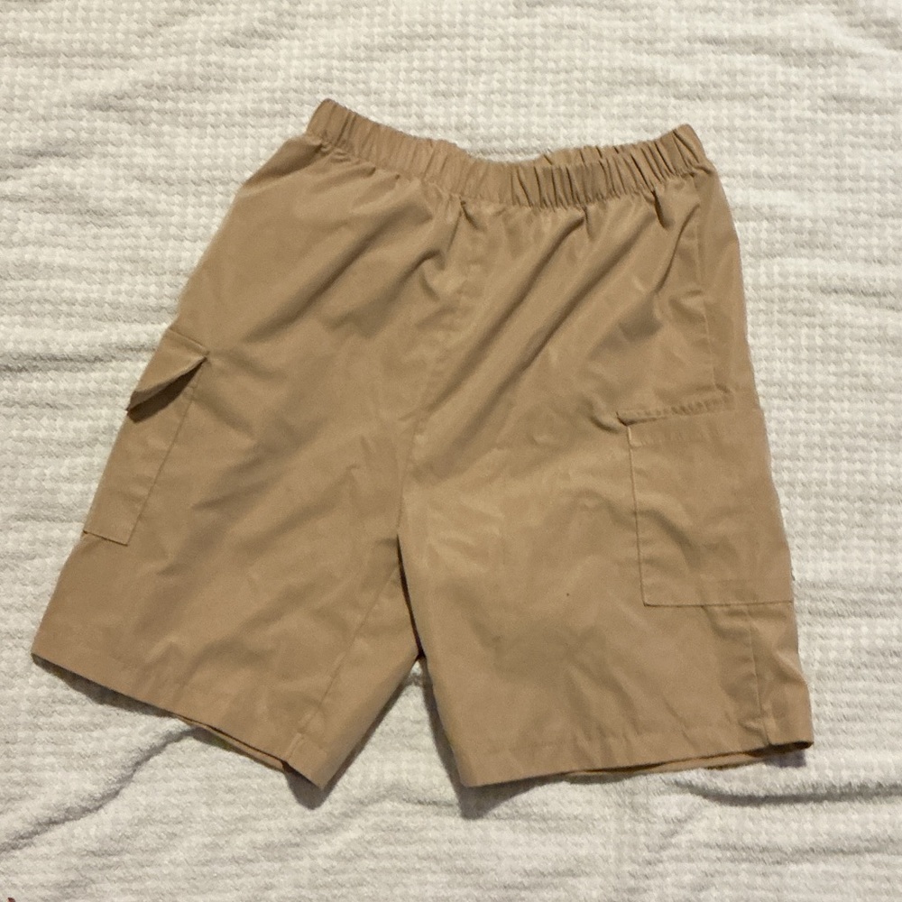 SHEIN Men's Beige Cargo Shorts
